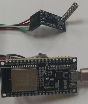 Esp32 hc12 frontside.jpg